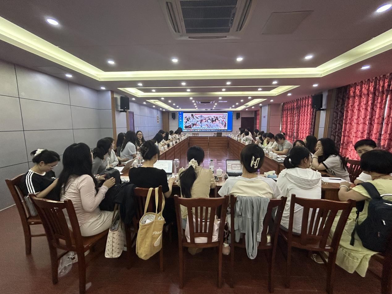 <strong>“蓄师能、夯新备”—财经学院暑期培训交流暨教研室备课研讨圆满收官</strong>