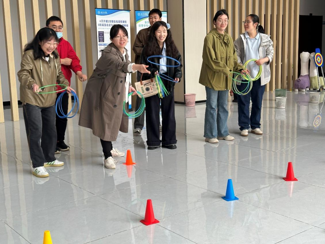 <strong>趣味运动展风采 凝心聚力向未来——财经学院教职工趣味运动会顺利举办</strong>