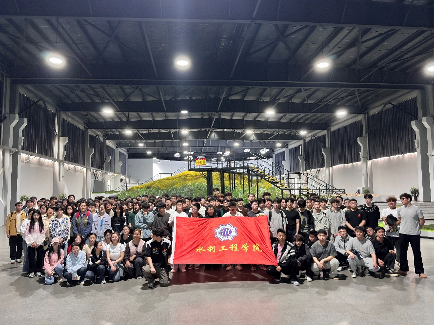 水利工程学院学术活动月专题讲座 —— 海港码头结构耐久性监测与电化学修复技术研究