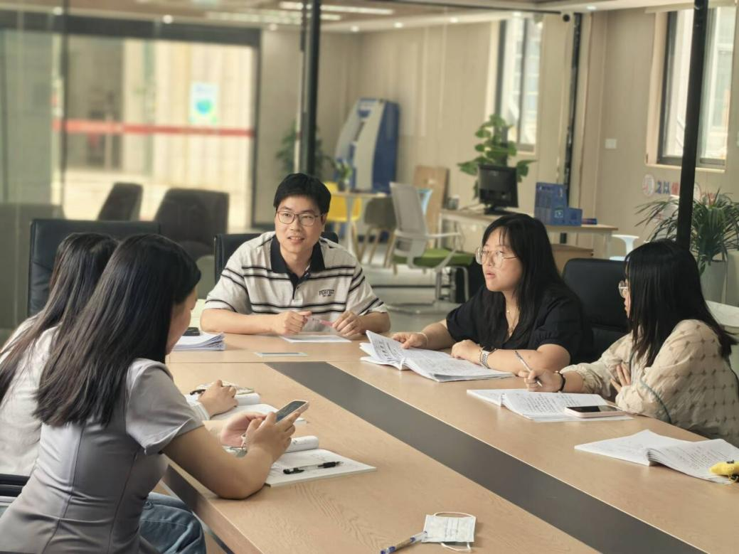 <strong>管理学院开展学风建设系列评选专项工作会议</strong>