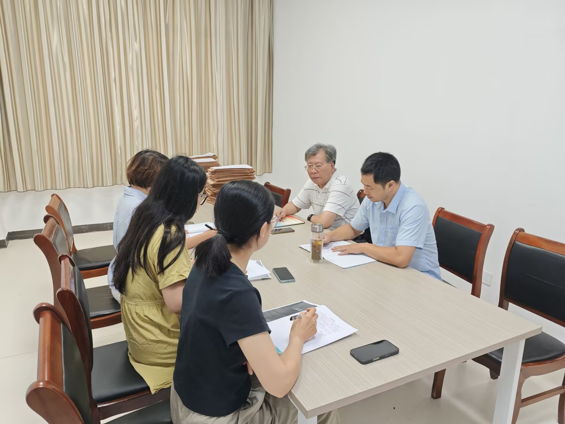 计算机与人工智能学院党总支召开领导班子树立和践行正确政绩观案例剖析思想交流会
