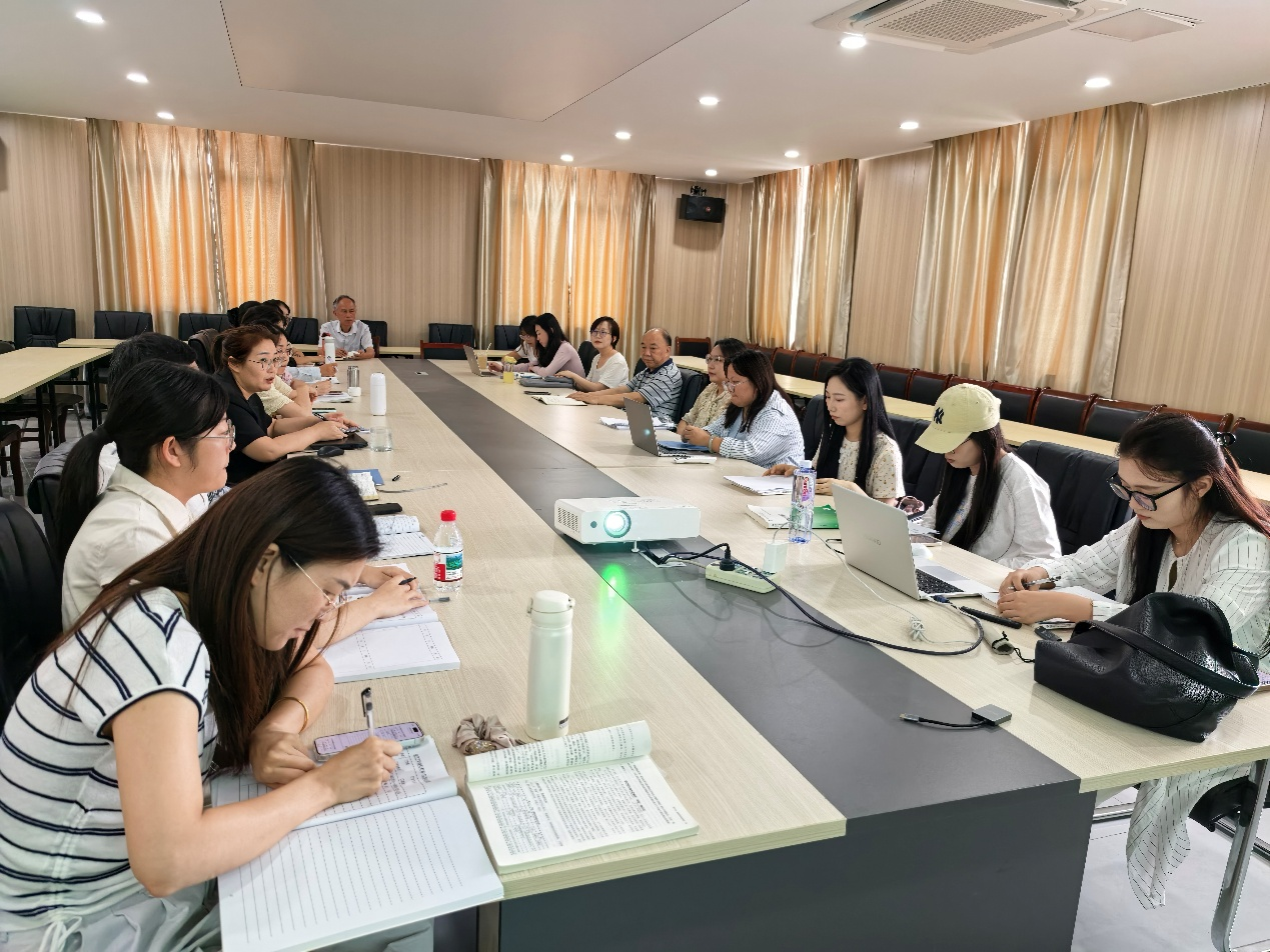 抓实试讲考核 找准教学短板——健康服务与管理专业组织新进教师试讲活动